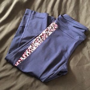 Under Armour Cropped Legging